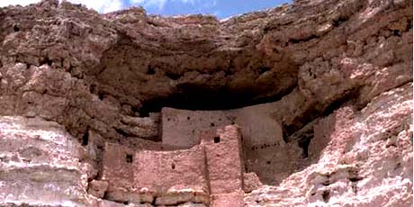 Ruins in Arizona - the Aztec State