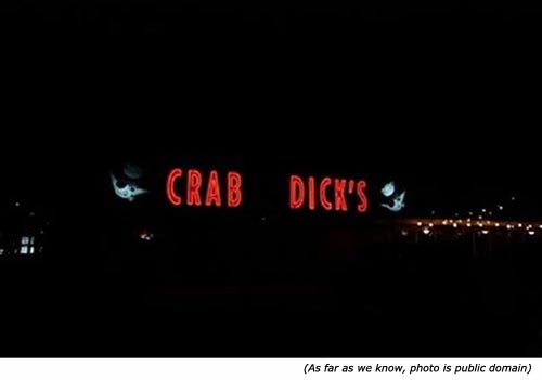 Hilariously funny signs: Broken neon signs: crab dick's